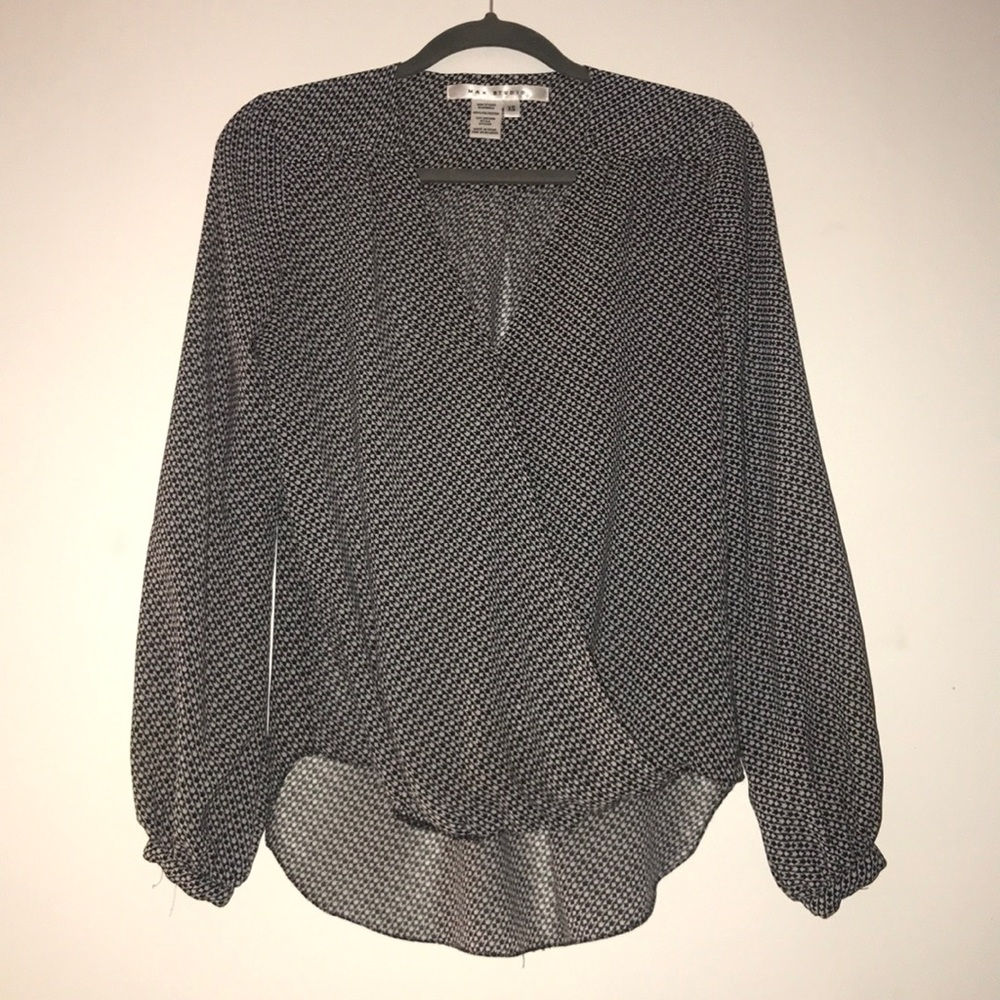 Max Studio high low patterned blouse